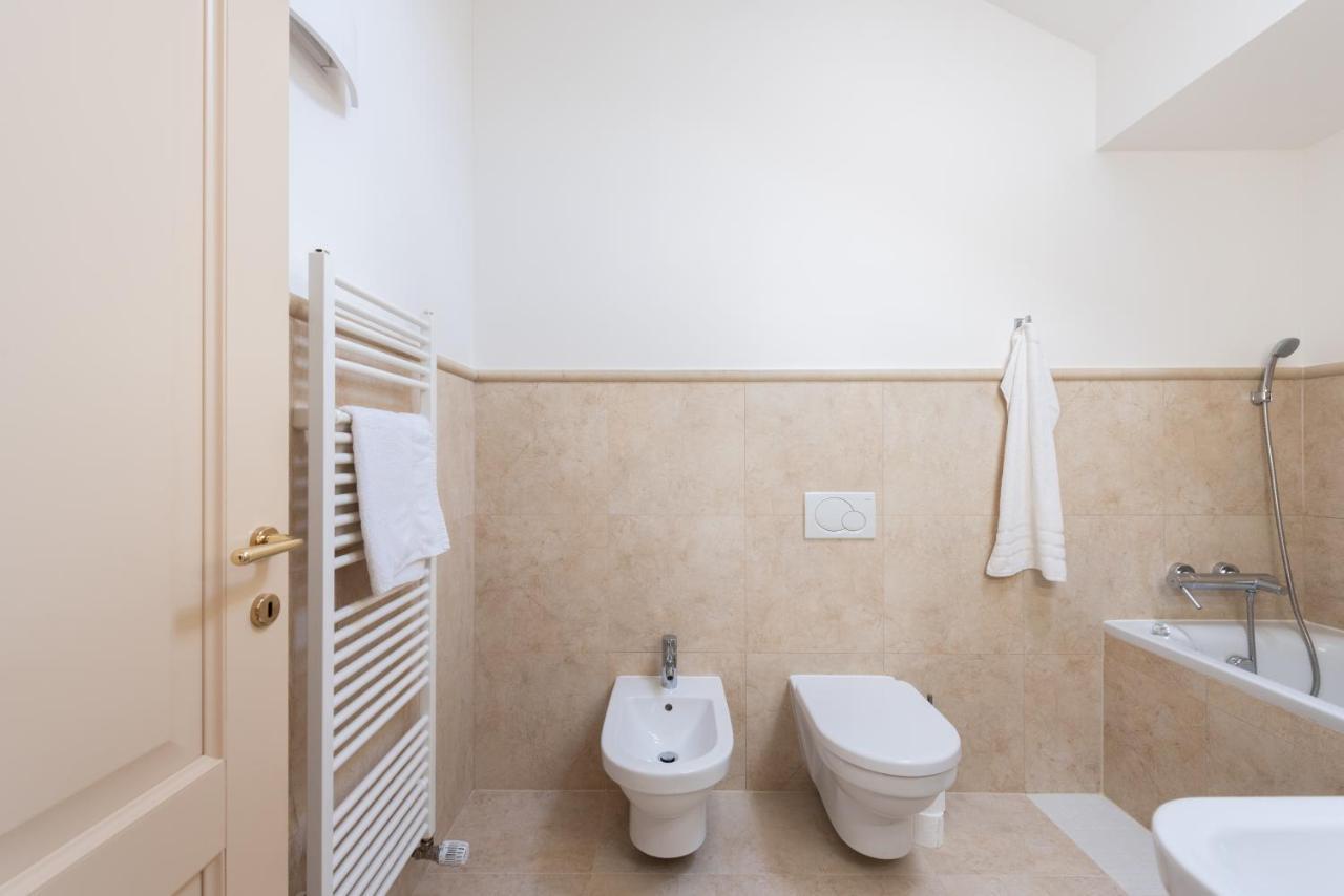 Spacious Near The River Apartament *
